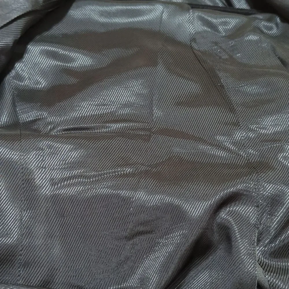 Goly LTD Custom Men's Dark Grey Tailored 100% Italian Wool Suit Single Vent 48R